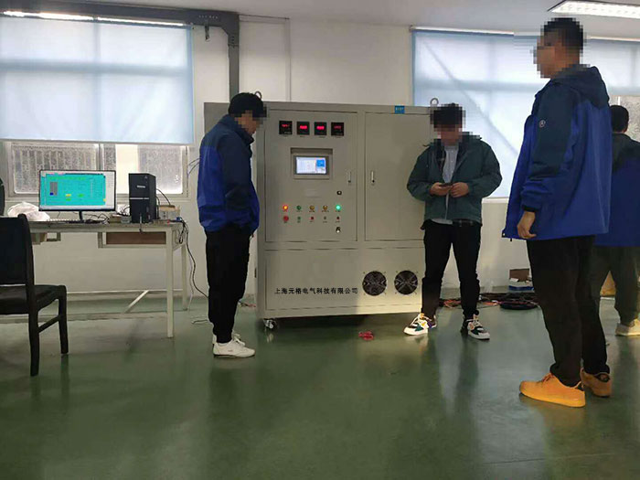 航天航空充電樁耦合插頭大電流溫升及電阻測試裝置安裝現(xiàn)場 航天航空充電樁耦合插頭大電流溫升及電阻測試裝置安裝現(xiàn)場